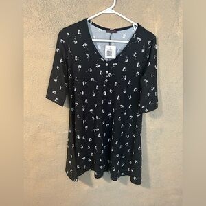 Short sleeve dress black with white flowers size L
